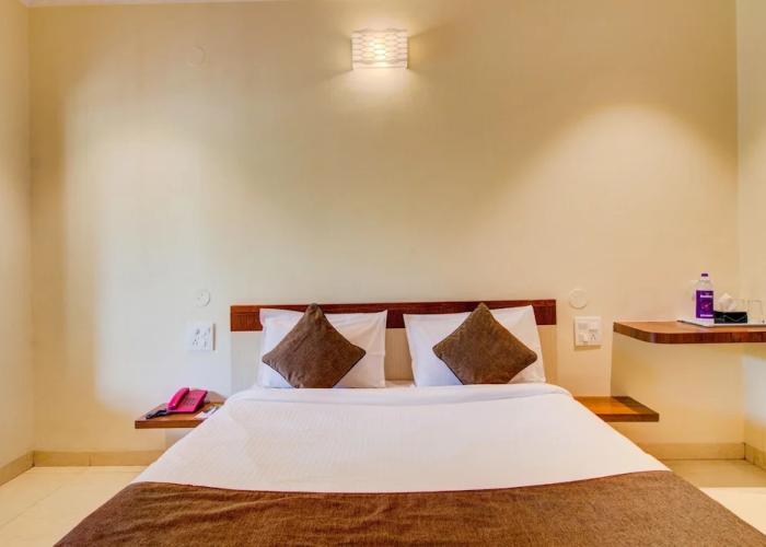 Hirkani Garden & Resort