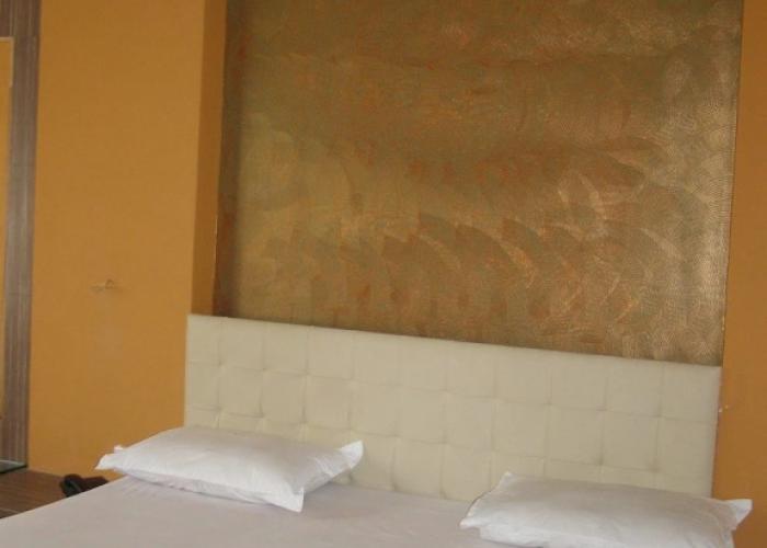 Hotel Sanai Residency