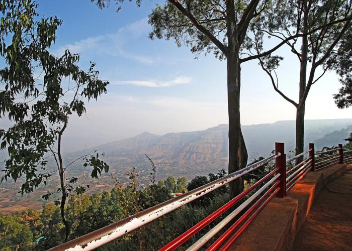 Valley Nest Hotel