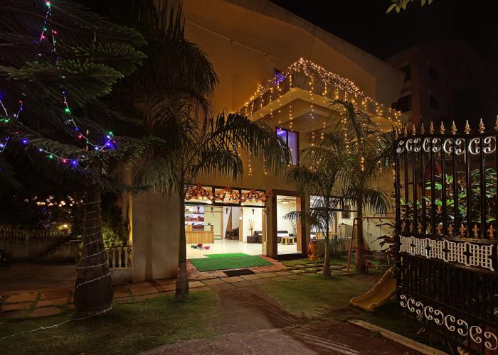 Valley Nest Hotel