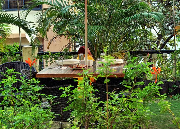 Valley Nest Hotel