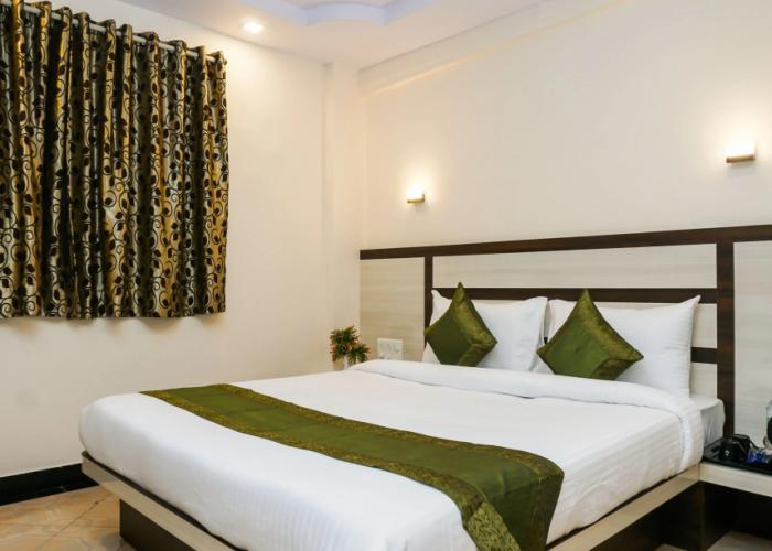 Treebo Hillway Inn Main Market