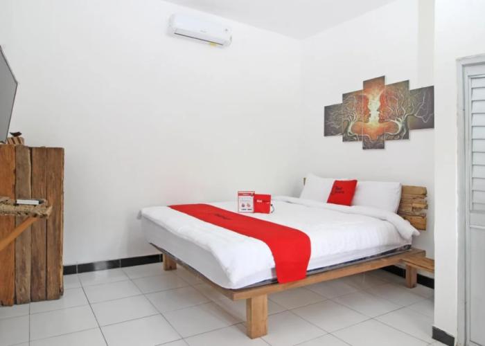 RedDoorz Syariah near Akmil Magelang