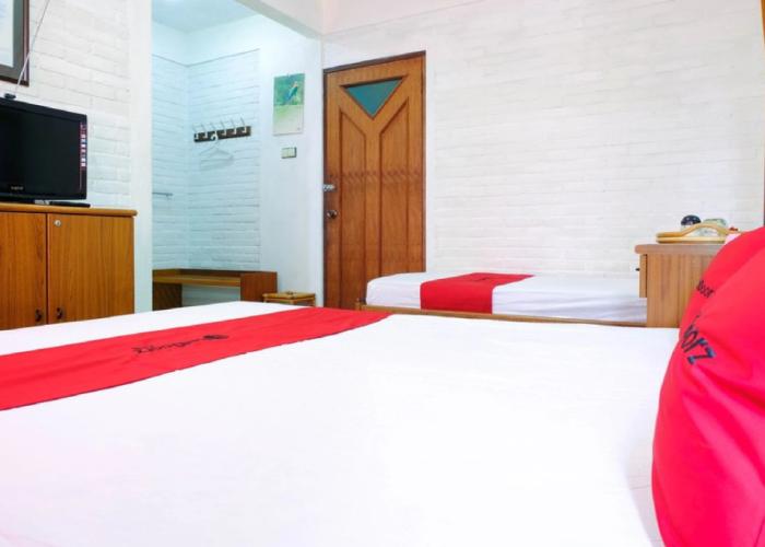 RedDoorz Syariah near Kopeng Treetop  Adventure