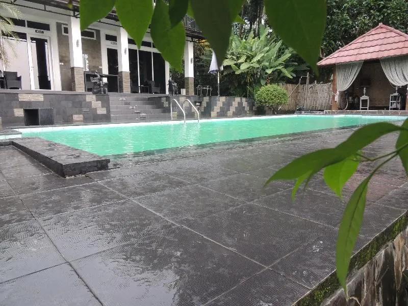фото Oase Van Java