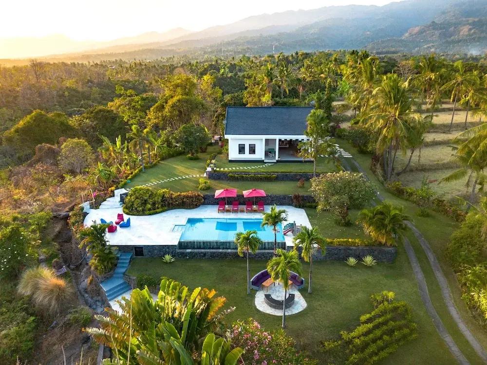 фото Villa Bloom by Villa Finder