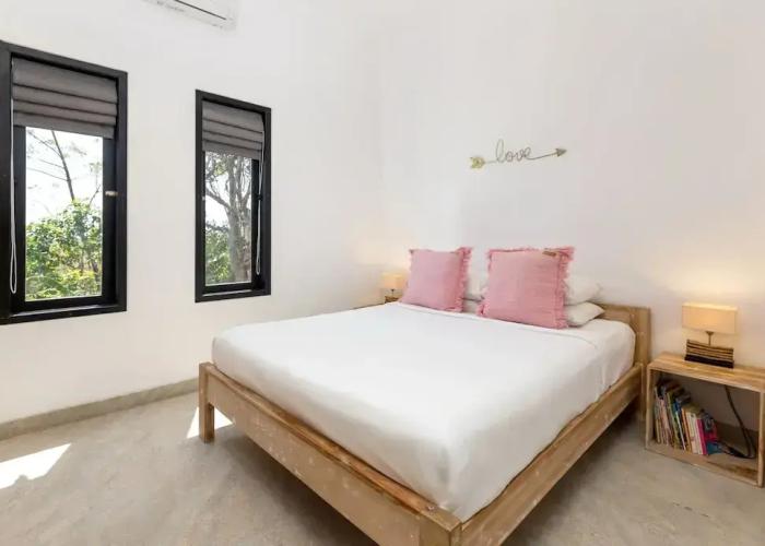 Villa Bloom by Villa Finder