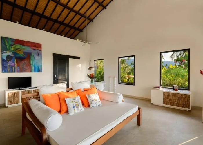 Villa Bloom by Villa Finder