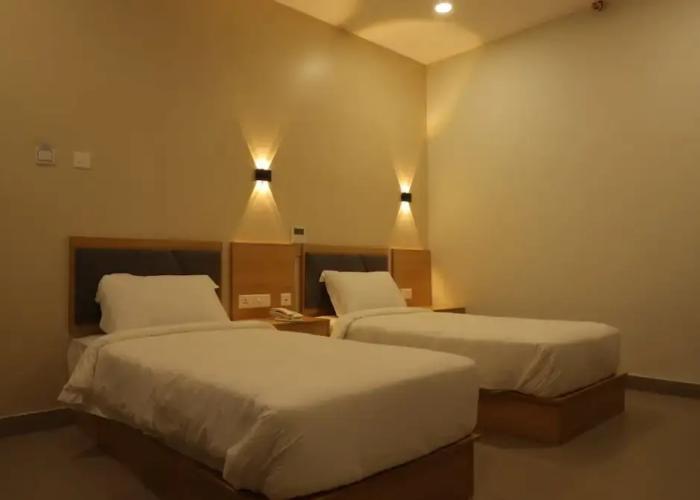 Dreamotel Luxury Suites and Rooms