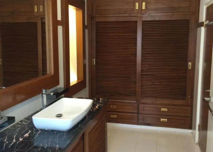 Yogyakarta Tropicana Villa