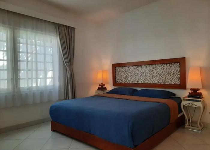 Yogyakarta Tropicana Villa