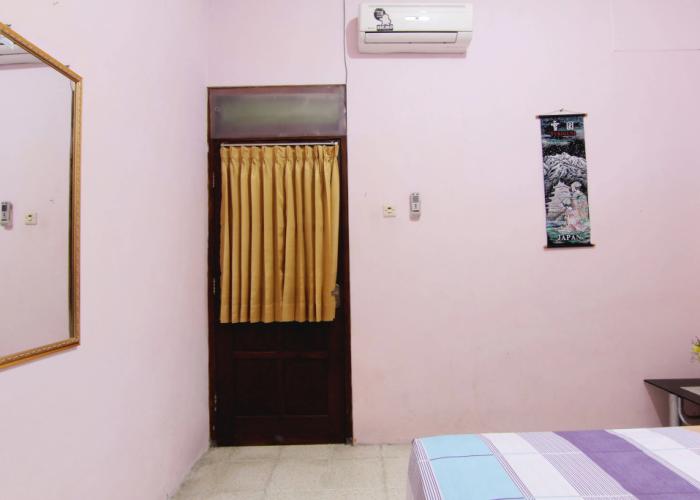 Batik Trinidar Homestay