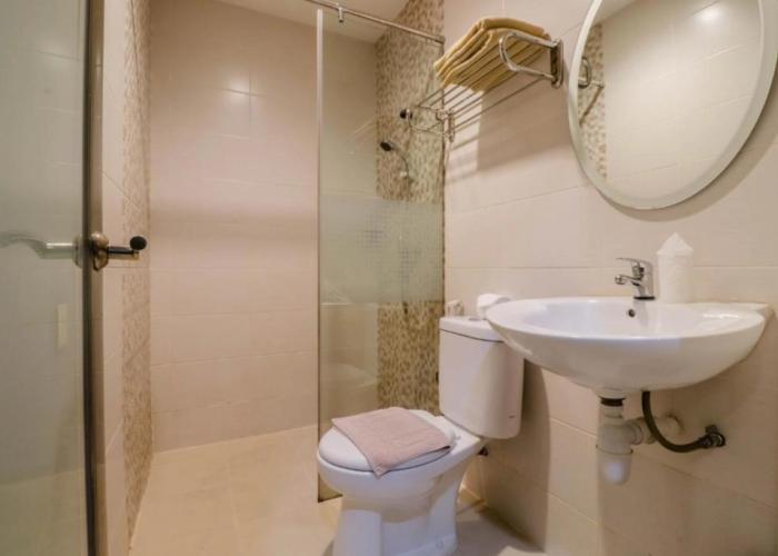 Lovina Inn Hotel Batam