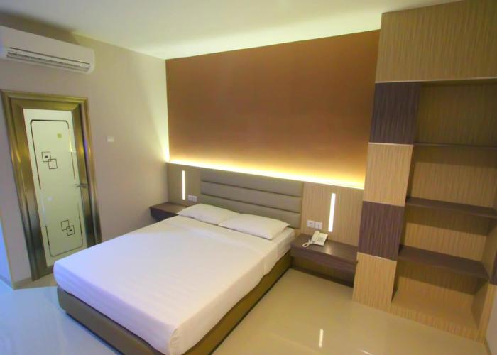 Lovina Inn Hotel Batam