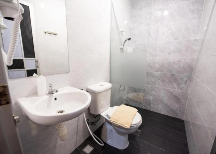 Lovina Inn Penuin Hotel