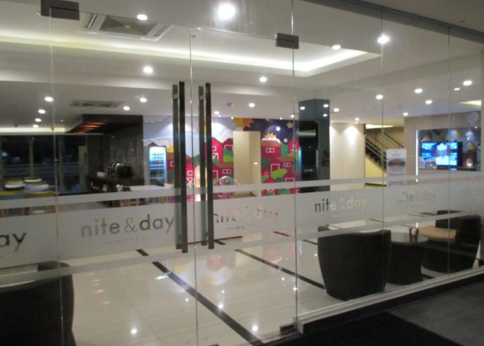 Nite & Day Batam Jodoh Square