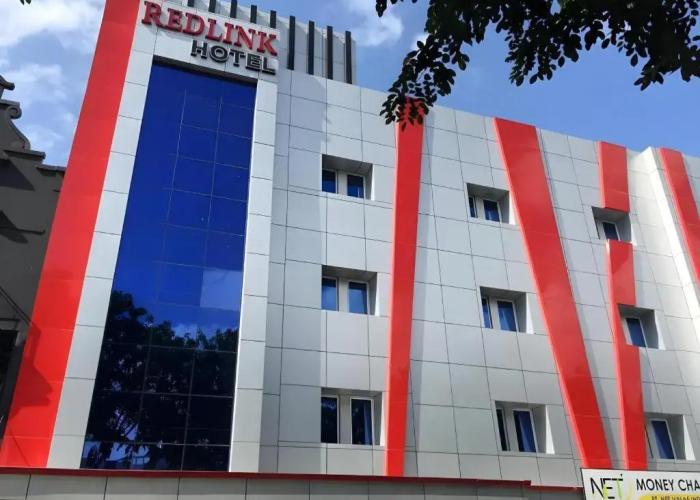 Redlink Hotel