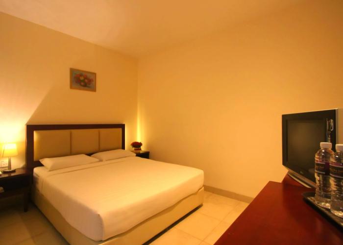 Lovina Inn Nagoya Batam