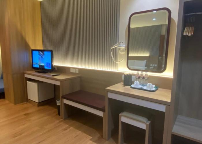 Lovina Inn Nagoya Batam