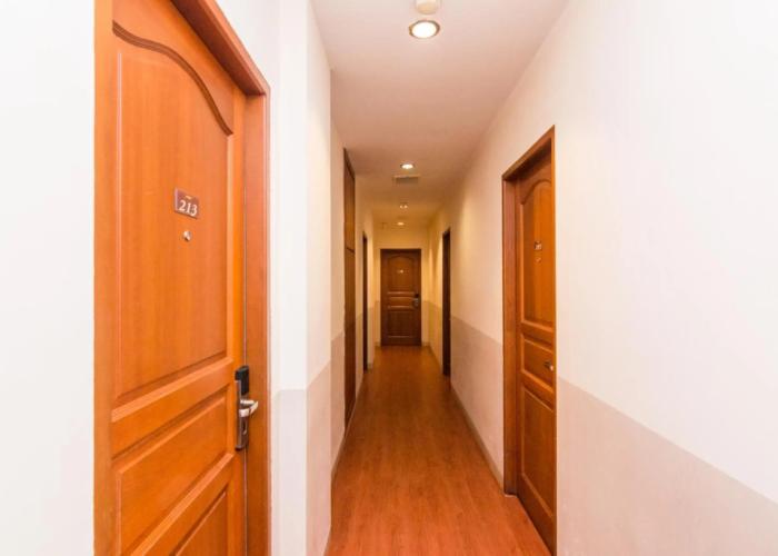 Lovina Inn Nagoya Batam