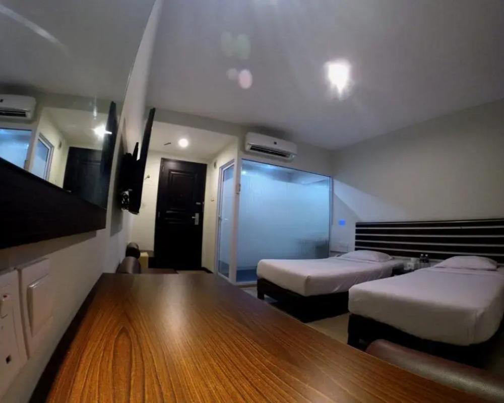 фото Link Hotel