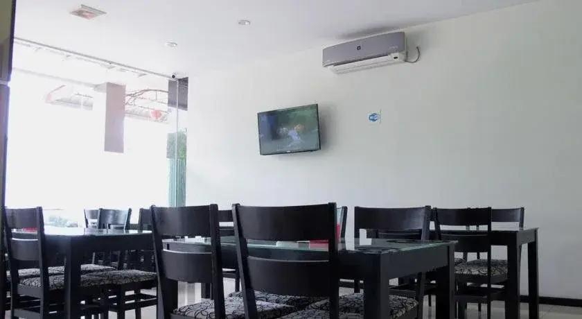 фото Link Hotel