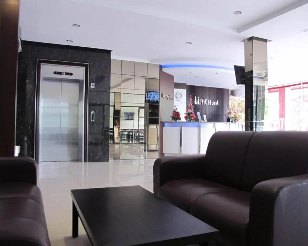 фото Link Hotel