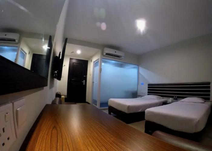 Link Hotel