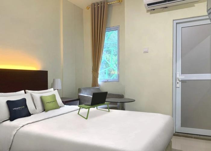 Urbanview Hotel Kansa near Harbour Bay Batam by RedDoorz