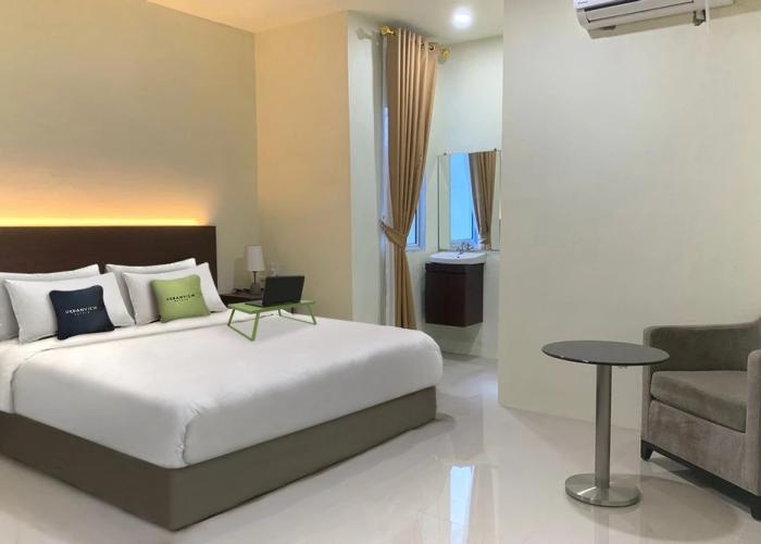 Urbanview Hotel Kansa near Harbour Bay Batam by RedDoorz