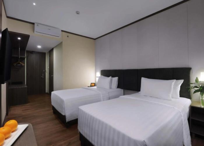 Harper Premier Nagoya Batam