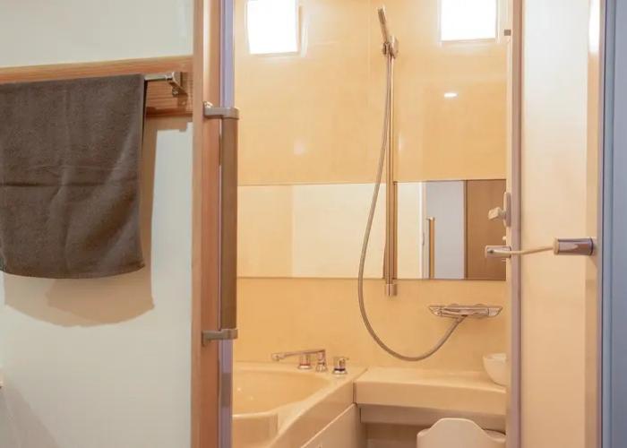 Awaikeda Ekimae Hotel Eleven