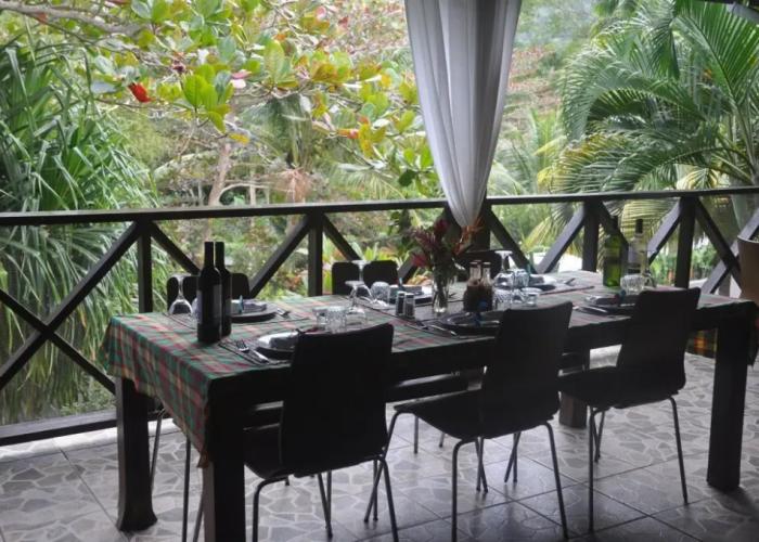 Hibiscus Valley Inn