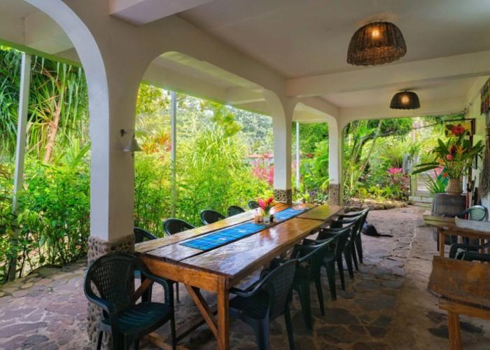 Hibiscus Valley Inn