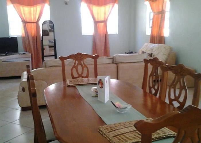 Rejens Hotel