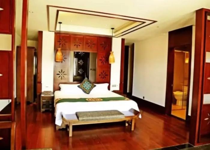 High Mountain Resort Deqin