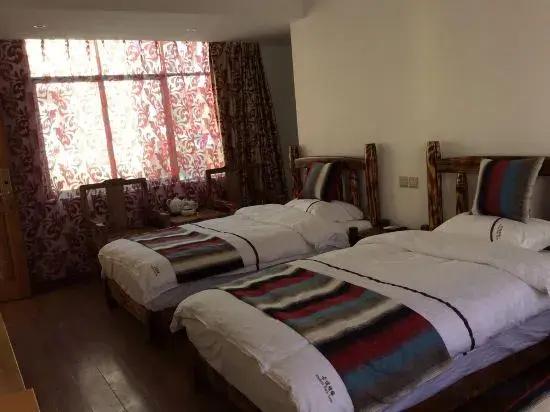 Gongshan Ancient Road Qingyuan Theme Hotel