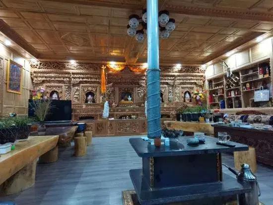 Cizhong Zangxiangge Homestay