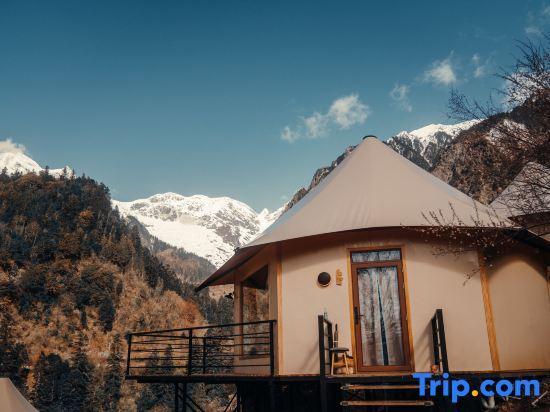 Yubeng Snow Mountain Vow Luxury Tent Hotel