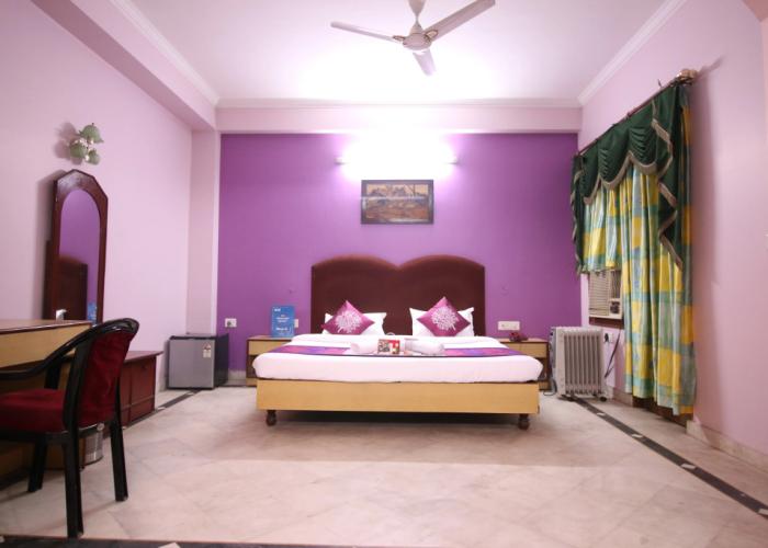 Mayur Hotel