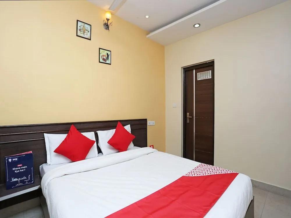 фото Hotel Regency Square