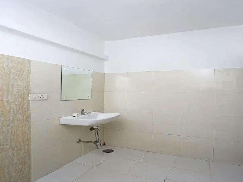 фото Hotel Regency Square