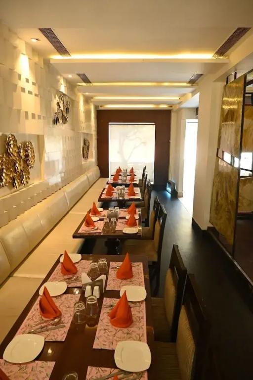фото Hotel Regency Square
