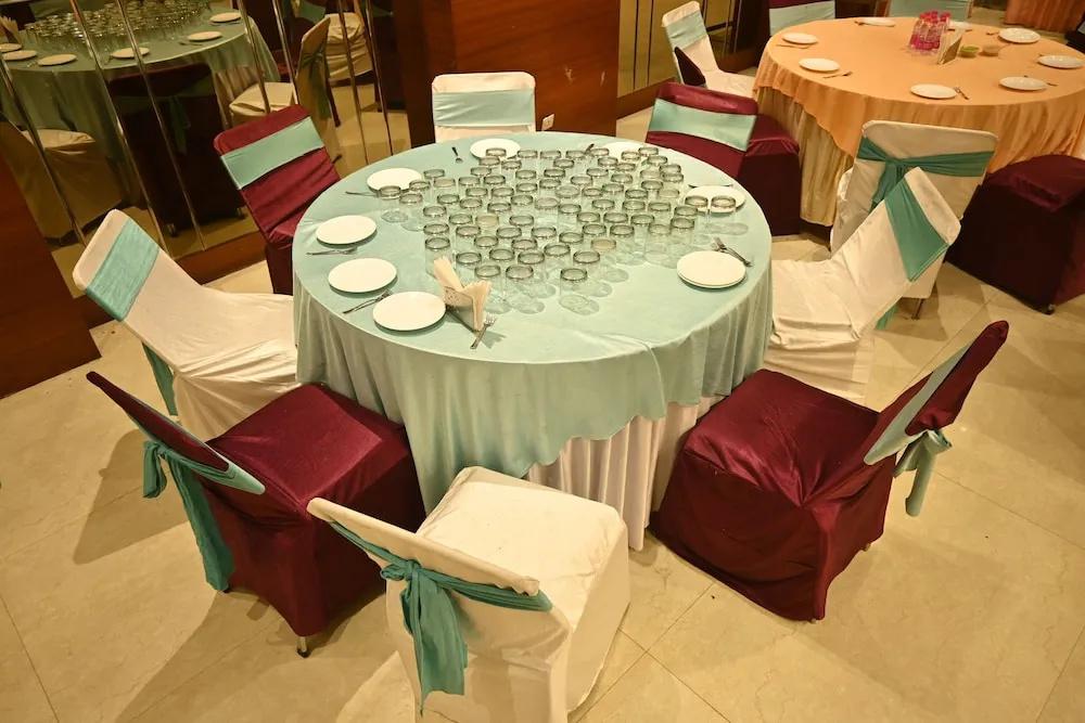 фото Hotel Regency Square