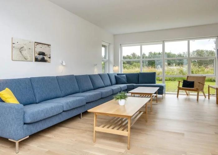 10 Person Holiday Home on a Holiday Park