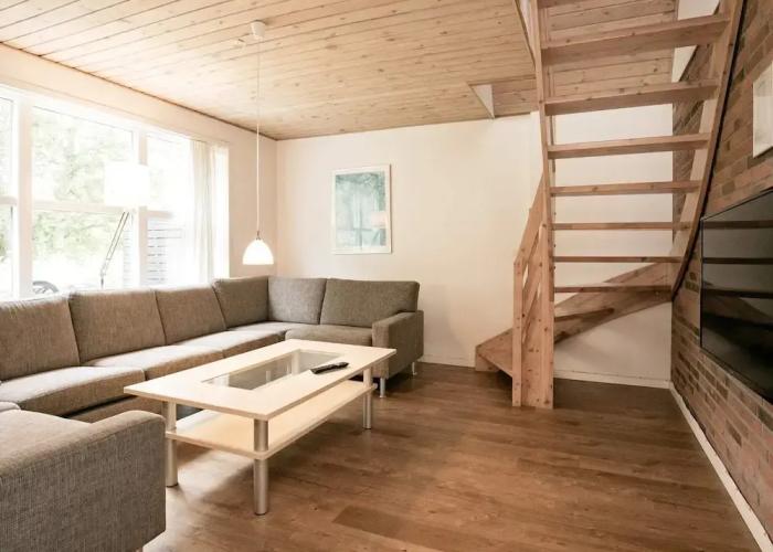 10 Person Holiday Home on a Holiday Park