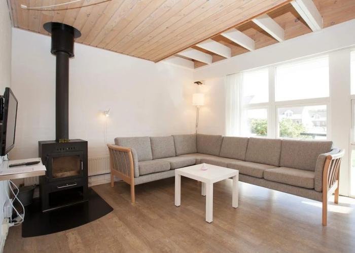 8 Person Holiday Home on a Holiday Park in Blavand
