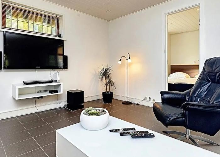 Spacious Retreat in Marielyst-by Traum