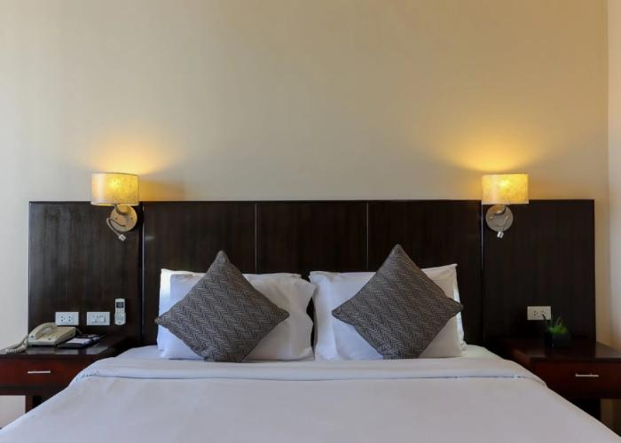 Paseo Premiere Hotel