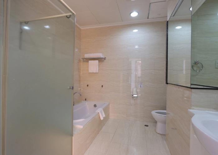 Paseo Premiere Hotel